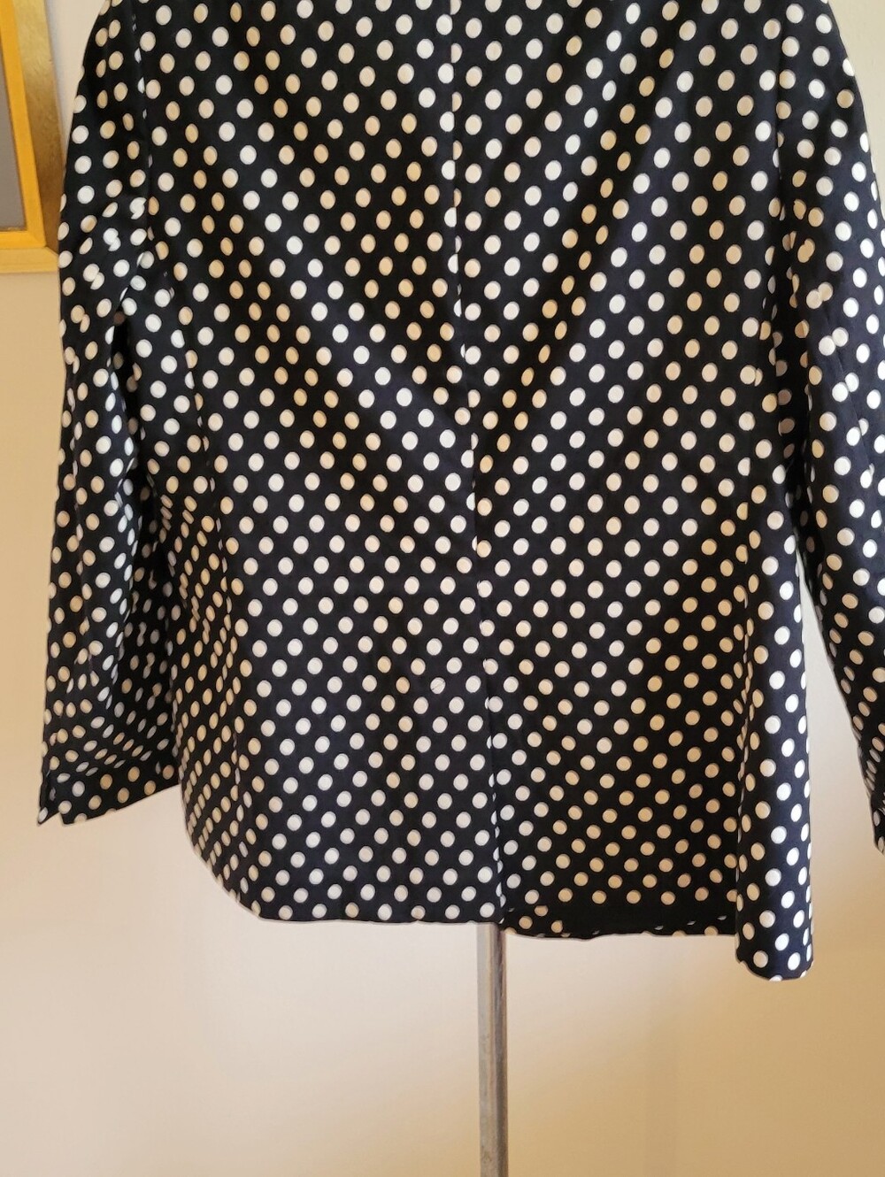 AKRIS PUNTO 14 WOMEN JACKET BLK& WHITE DOTS/LINED/27" L/21"-SLEV 4 1/2 + 24 1/2" - Picture 10 of 13